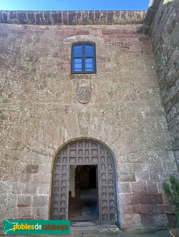 Monestir d'Escornalbou. Mansió d'Eduard Toda (Foto: Albert Esteves, 2025) Monestir d'Escornalbou. Mansió d'Eduard Toda