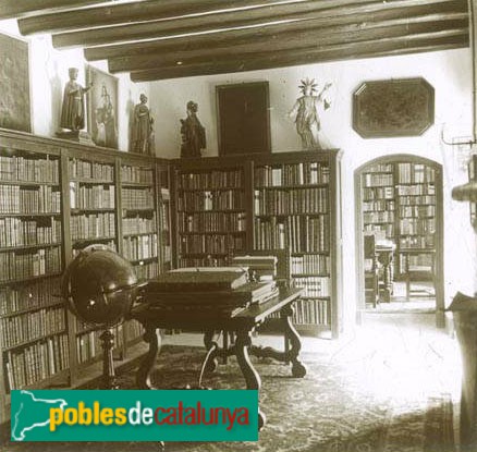 Monestir d'Escornalbou. Mansió d'Eduard Toda (Foto: <i>Francesc Blasi -Arxiu Fotogràfic Centre Excursionista de Catalunya-</i>, 1925) Monestir d'Escornalbou. Mansió d'Eduard Toda