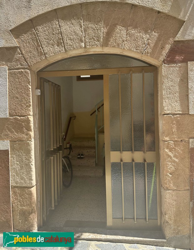 Riudecanyes - Portal 1776 (Foto: Albert Esteves, 2025) Riudecanyes - Portal 1776