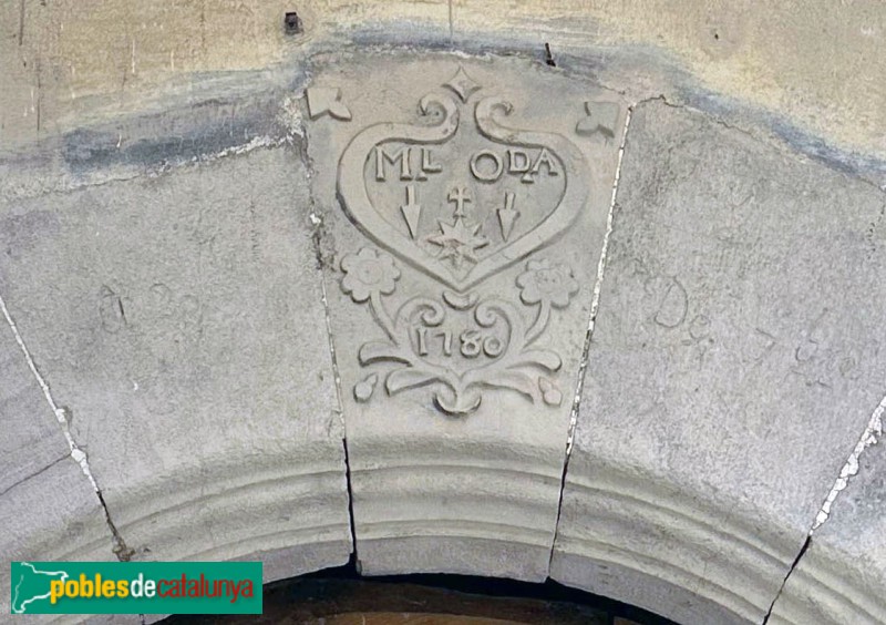 Riudecanyes - Portal 1780 (Foto: Albert Esteves, 2025) Riudecanyes - Portal 1780