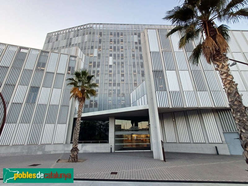 Sant Adrià de Besòs - Campus Diagonal-Besòs. Escola d'Enginyeria (Foto: Sergi Suárez, 2025) Sant Adrià de Besòs - Campus Diagonal-Besòs. Escola d'Enginyeria