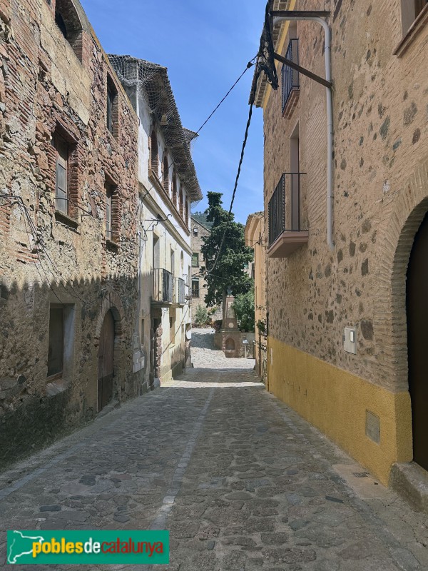 L'Argentera - Carrer del nucli antic