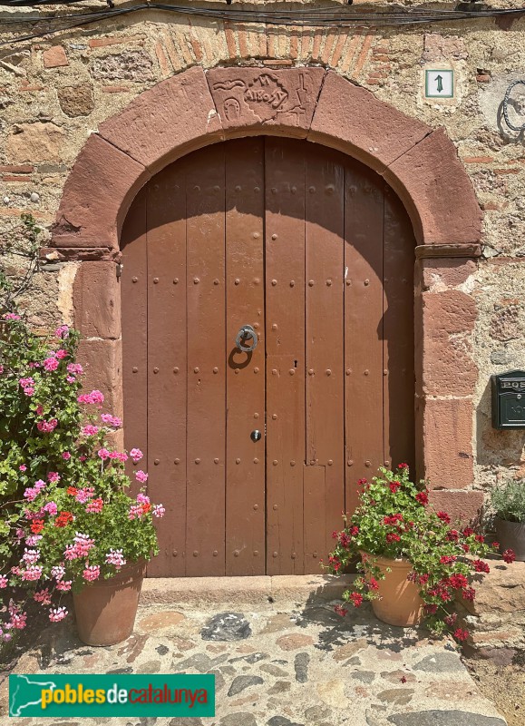 L'Argentera - Ca l'Agustí. Portal
