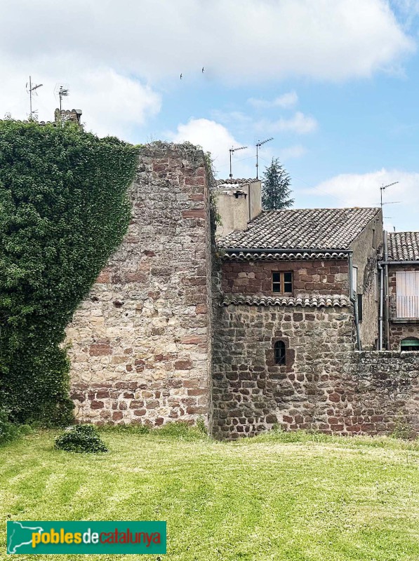 Prades - Muralla