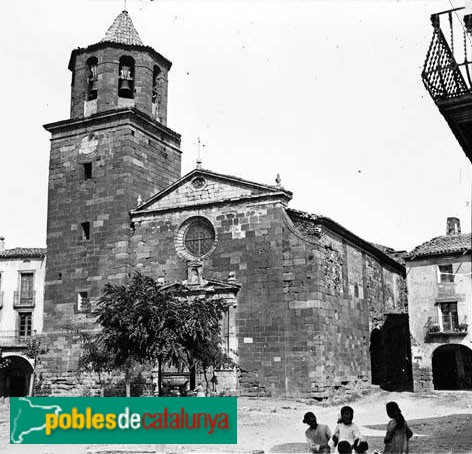 Prades - Església de Santa Maria (Foto: <i>Francesc Blasi -Arxiu Fotogràfic Centre Excursionista de Catalunya-</i>, c.1924) Prades - Església de Santa Maria