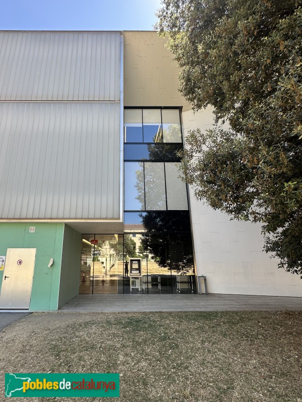 Girona - Biblioteca Carles Rahola (Foto: Albert Esteves, 2025) Girona - Biblioteca Carles Rahola