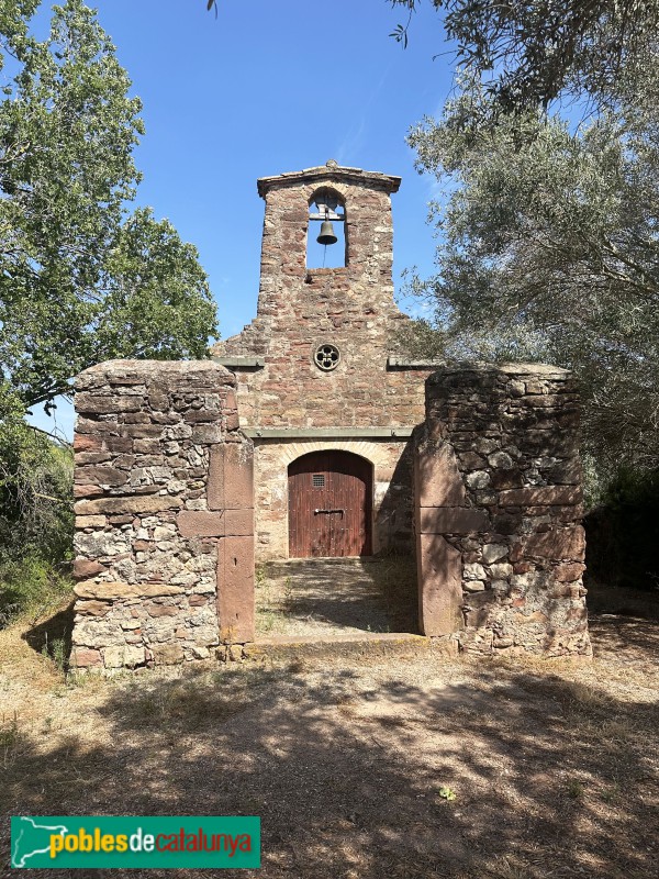 Corbera de Llobregat - Capella de Sant Cristòfol (Foto: Albert Esteves, 2025) Corbera de Llobregat - Capella de Sant Cristòfol