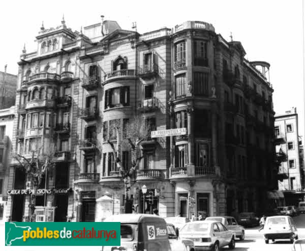 Lleida - Casa Vilella o Montull (J.A.Corbella, J.Salvadó, 1983