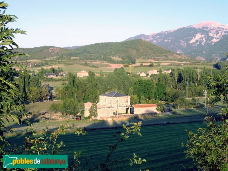 Bellver de Cerdanya - Torre del Cadell (Foto: Albert Esteves, 2006) Bellver de Cerdanya - Torre del Cadell