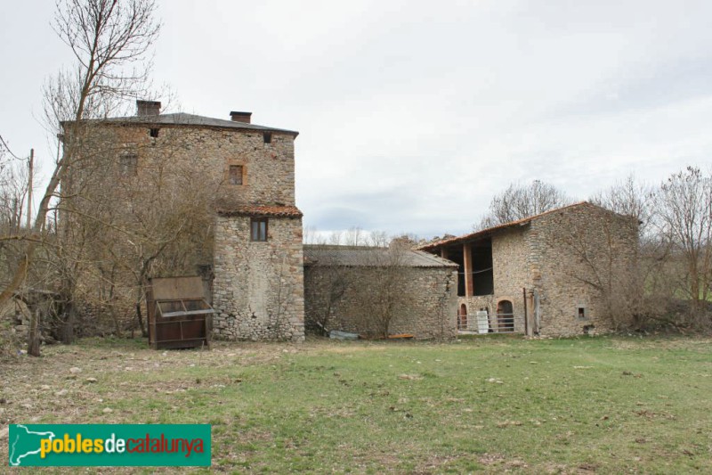Bellver de Cerdanya - Torre del Cadell (Foto: <i>Fortià Arquitectes -invarquit.cultura.gencat.cat-</i>, 2022) Bellver de Cerdanya - Torre del Cadell