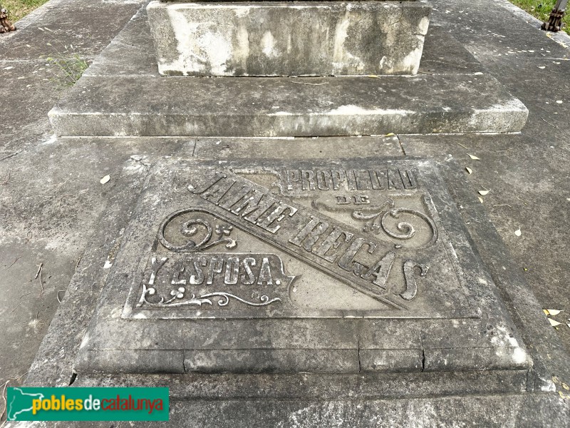 Girona - Cementiri de Pont Major. Sepulcre Jaume Regàs