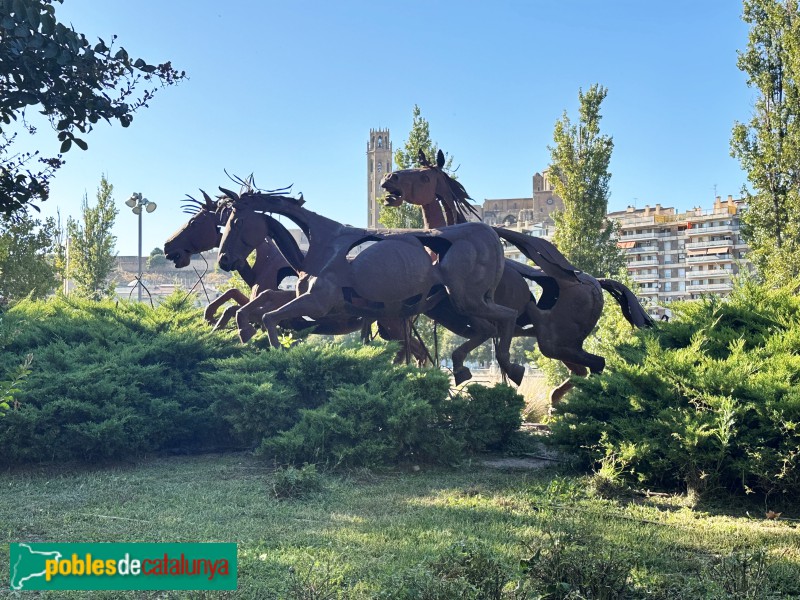 lleida - Escultura Estampida