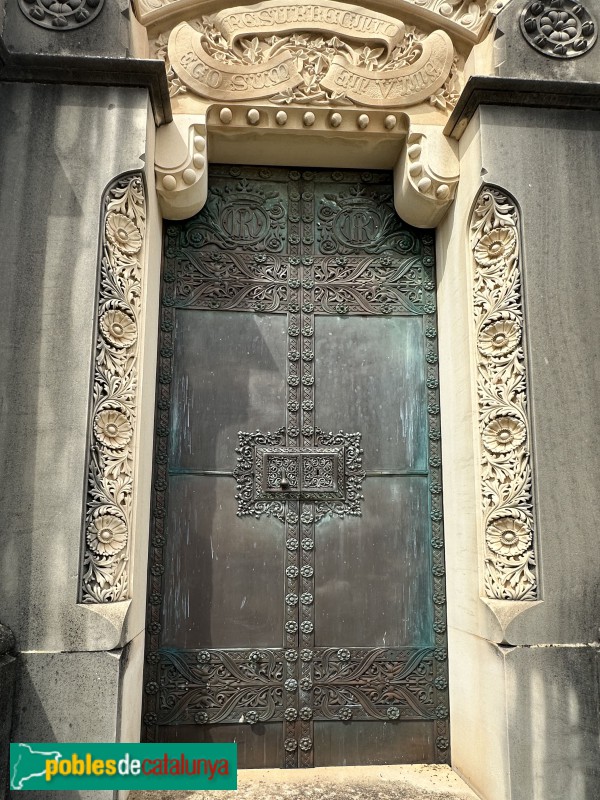 Sant Feliu de Guíxols - Panteó del Marquès de Robert (Foto: Albert Esteves, 2025) Sant Feliu de Guíxols - Panteó del Marquès de Robert