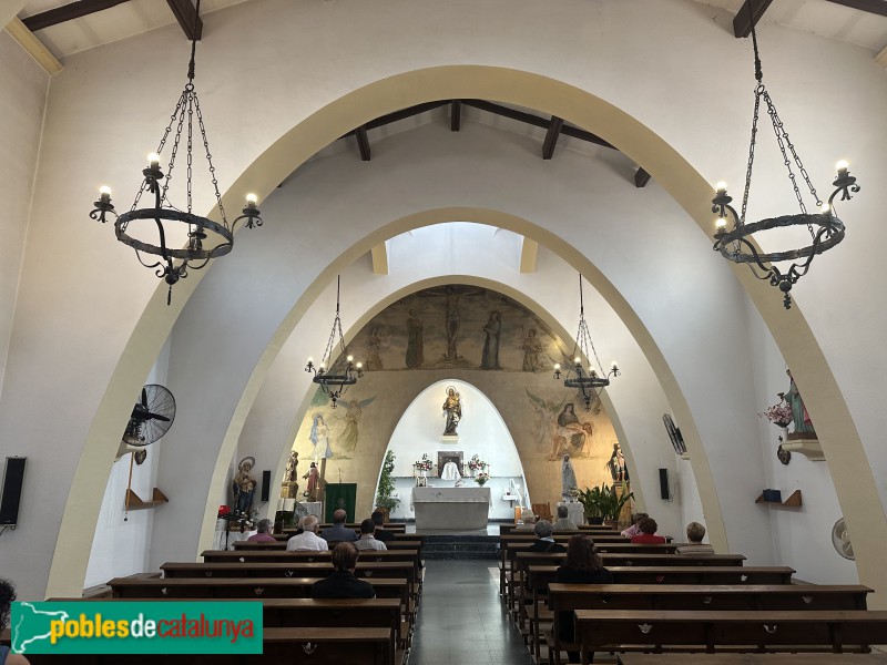 Gimenells i Pla de la Font - Església de la Mare de Déu del Roser