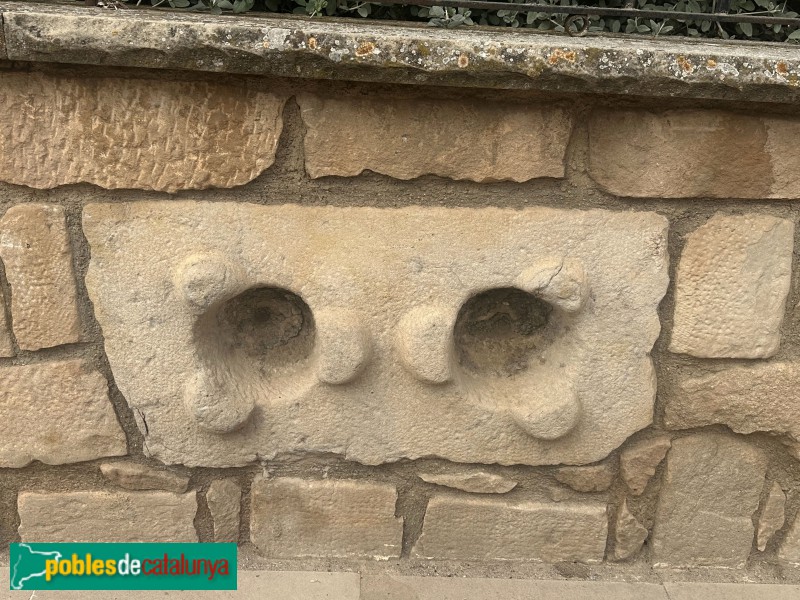 Artesa de Lleida - Jardinet de la plaça del Castell (Foto: Albert Esteves, 2025) Artesa de Lleida - Jardinet de la plaça del Castell