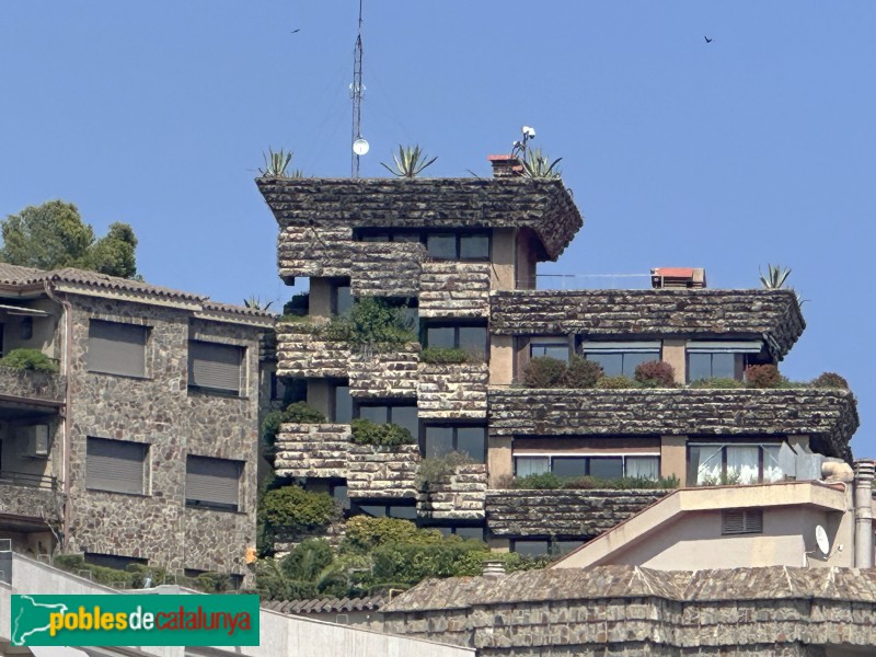 Tossa de Mar - Apartaments Búnquer (Foto: Albert Esteves, 2025) Tossa de Mar - Apartaments Búnquer