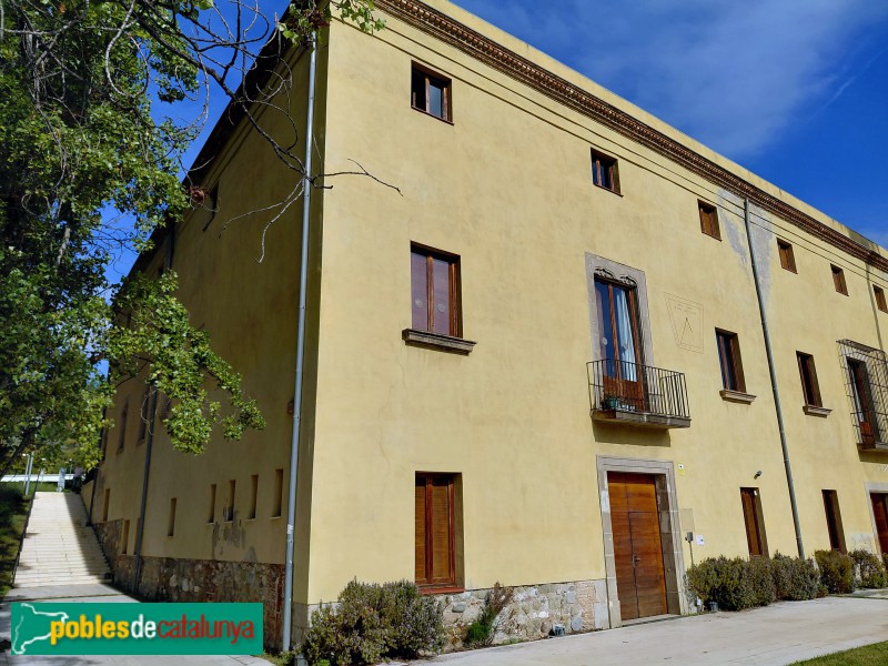 Santa Coloma de Gramenet - Recinte Torribera. Masia