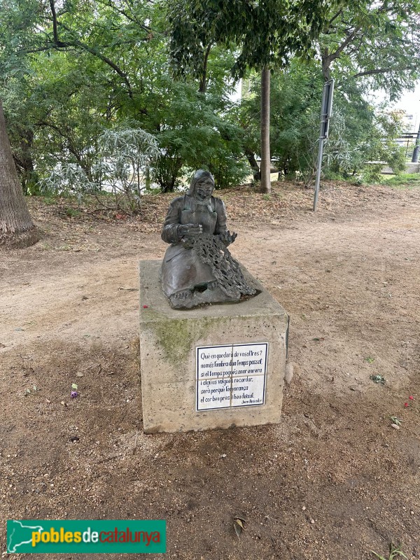 Tossa de Mar - Escultura <i>Remendadora</i>
