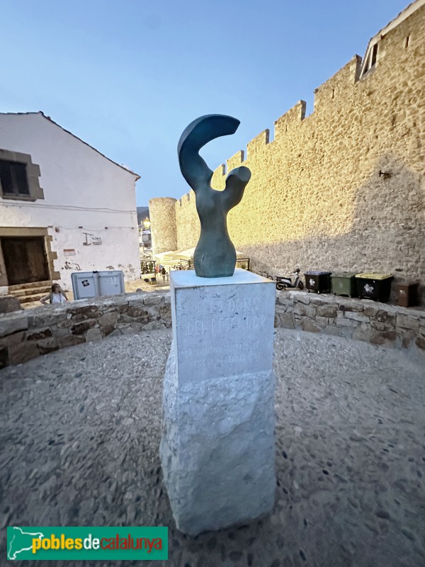 Tossa de Mar - Escultura La dona del pescador