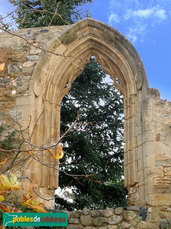 Monestir de Poblet - Ruïnes del palau abacial (Foto: Albert Esteves, 2009) Monestir de Poblet - Ruïnes del palau abacial