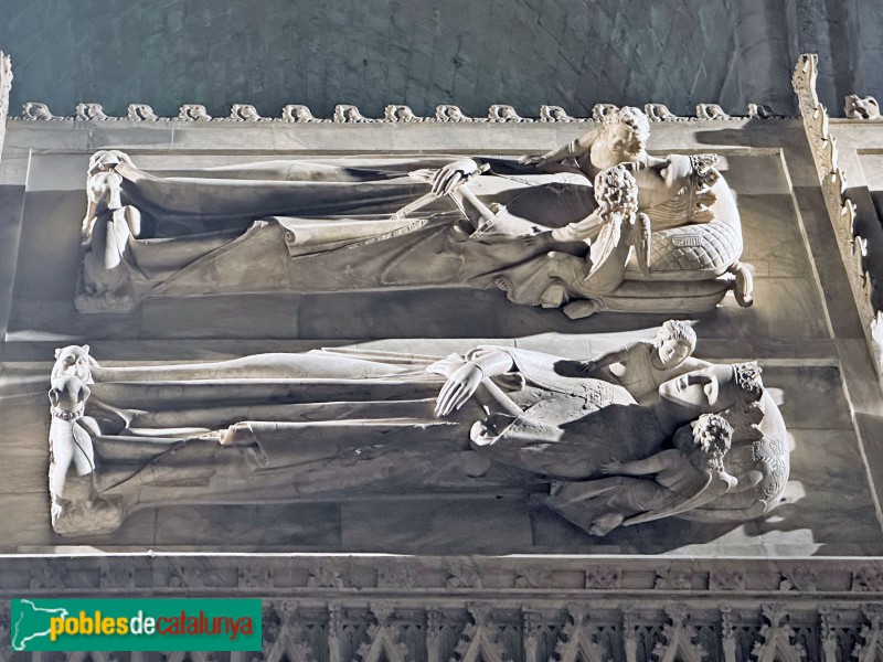 Monestir de Poblet - Sepulcres reials. Maria de Navarra i Elionor de Portugal (Foto: Albert Esteves, 2025) Monestir de Poblet - Sepulcres reials. Maria de Navarra i Elionor de Portugal