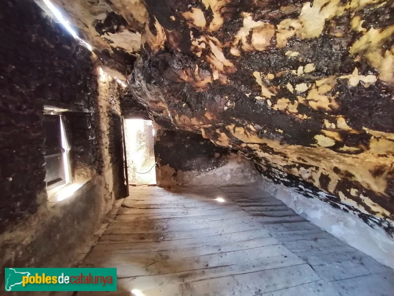 Castellcir - Mas d'Esplugues (Foto: Valentí Pons, 2025) Castellcir - Mas d'Esplugues