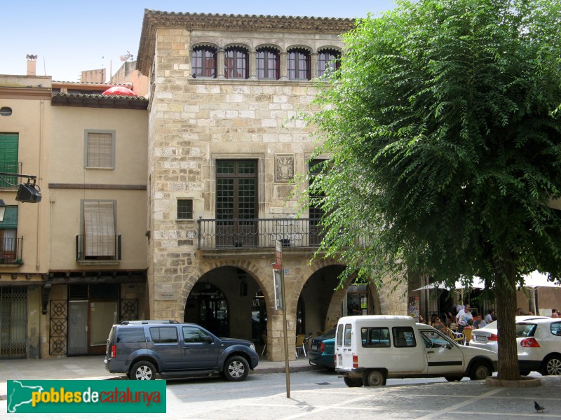 Montblanc - Casa Desclergue (Foto: Albert Esteves, 2009) Montblanc - Casa Desclergue