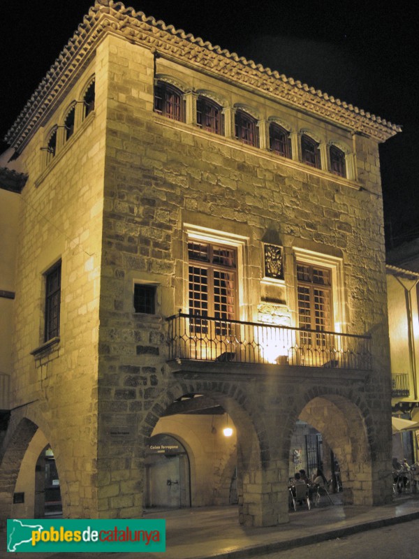 Montblanc - Casa Desclergue (Foto: Albert Esteves, 2009) Montblanc - Casa Desclergue