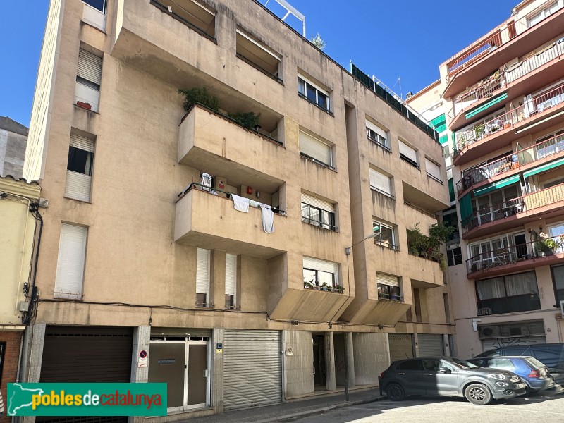 Girona - Habitatges Güell, 122