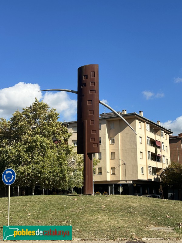 Salt - Escultura <i>L'Arbre de la Ciència</i>