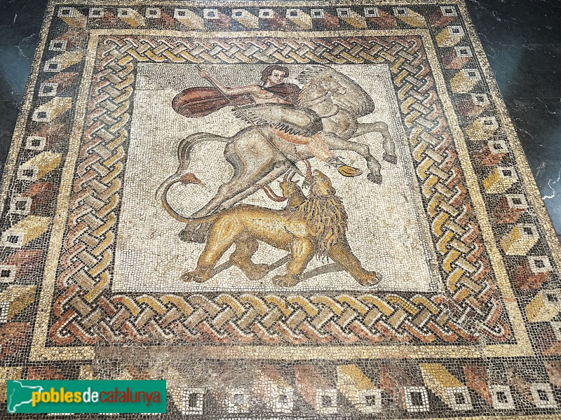 Museu Arqueològic de Catalunya- Mosaic de Bel·lerofont (finals s. III dC). Procedent de Bell-lloc del Pla