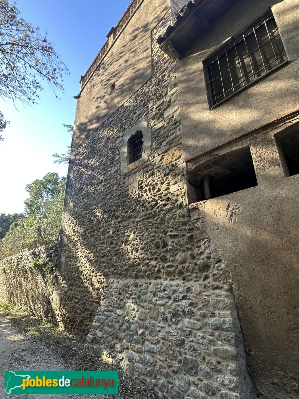 Girona - Can Segalars (Foto: Albert Esteves, 2025) Girona - Can Segalars