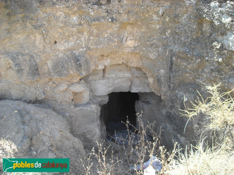 Alfés - Restes del castell de Vinfaro