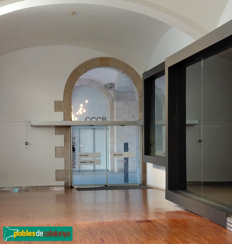 Barcelona - Església de Santa Maria de Montalegre (Foto: Sergi Suárez, 2025) Barcelona - Església de Santa Maria de Montalegre