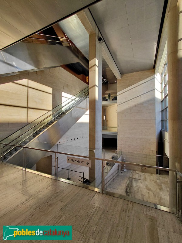 Barcelona - Edifici modern del CCCB (Foto: Sergi Suárez, 2025) Barcelona - Edifici modern del CCCB