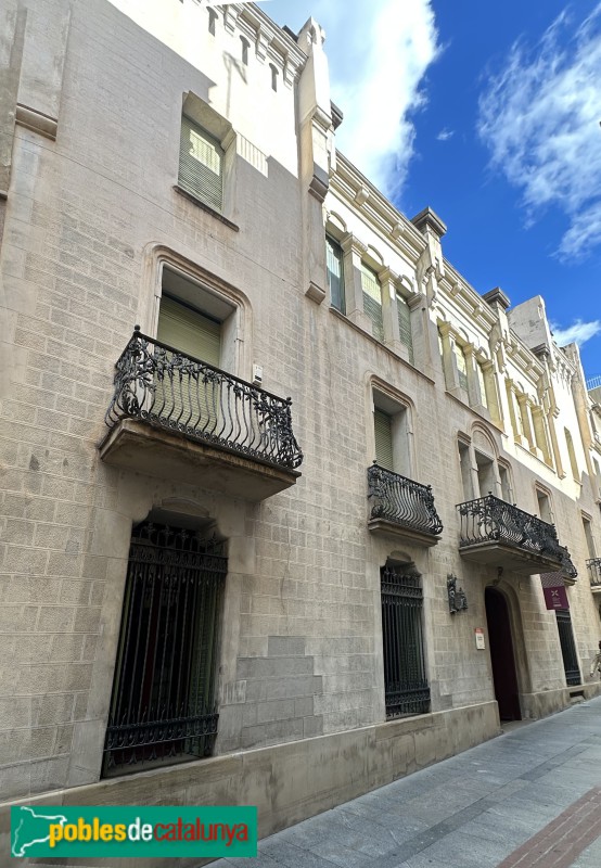 Terrassa - Casa Alegre de Sagrera (Foto: Albert Esteves, 2025) Terrassa - Casa Alegre de Sagrera