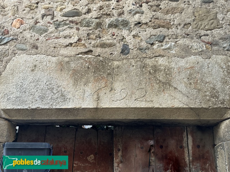 Cervià de Ter - Muralla. Portal de Ca la Cebriana (Foto: Albert Esteves, 2025) Cervià de Ter - Muralla. Portal de Ca la Cebriana