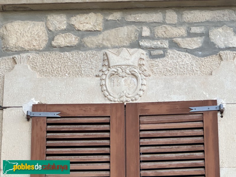 Torregrossa - Llinda de la casa veïna de Cal Jaumet