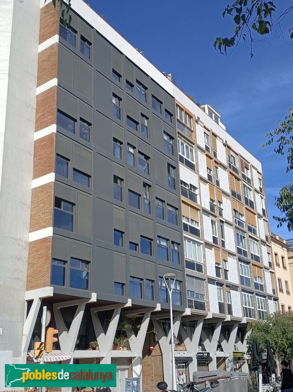 Barcelona - Còrsega, 697. Amplaició (Foto: Anna Corcoll, 2025) Barcelona - Còrsega, 697. Amplaició