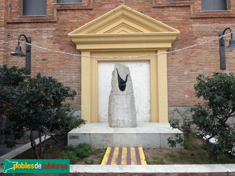 Ripollet - Monument a Rafael Casanova