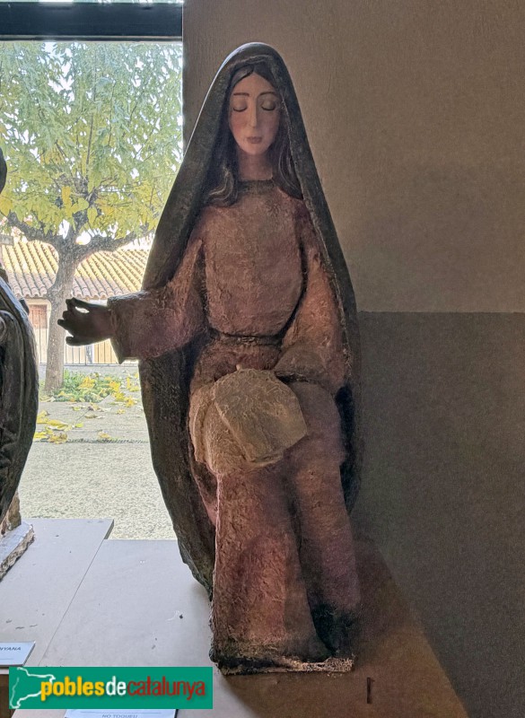 Montoliu de Lleida - Espai Jaume Gort. Verge sorgint (guix pintat)