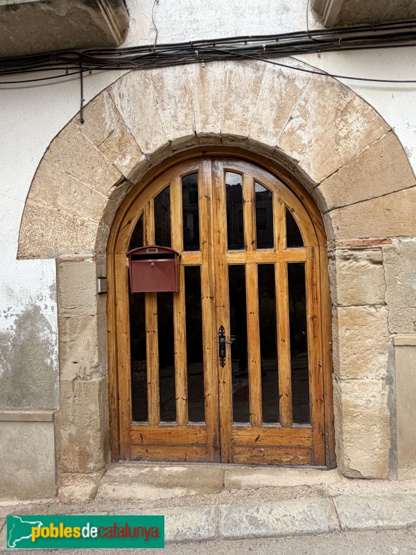 Sarroca de Lleida - Carrer Monsenyor Vilaplana, 18