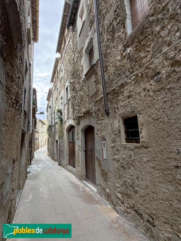 Celrà - Carrer de Santa Cristina