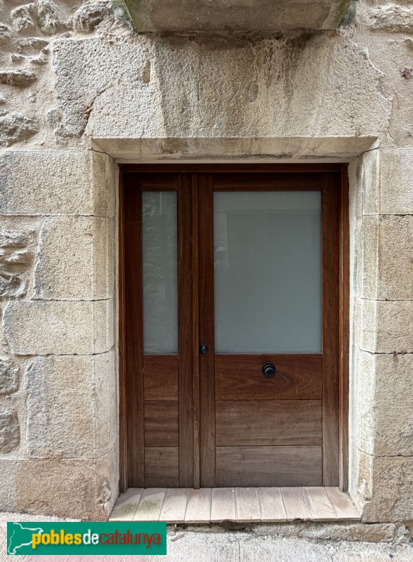 Celrà - Carrer de les Roques