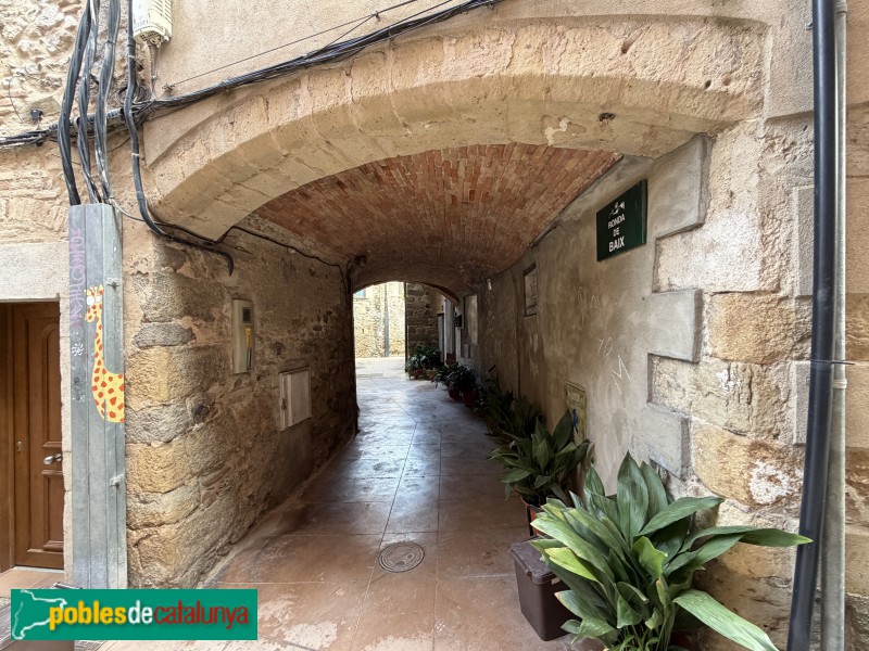Celrà - Carrer Major. Ronda de Baix
