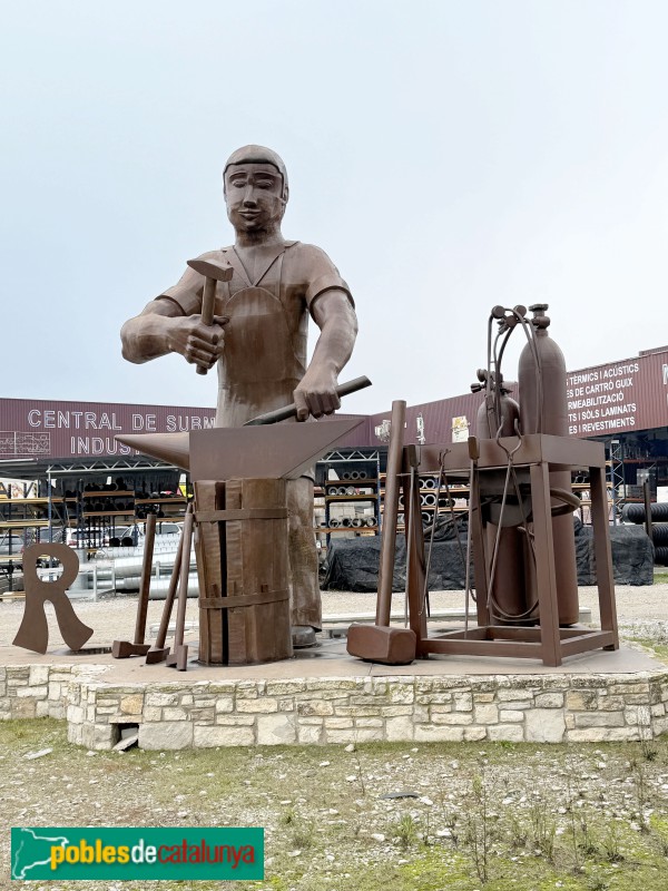 Torrefarrera - Escultura <i>El Forjador</i>