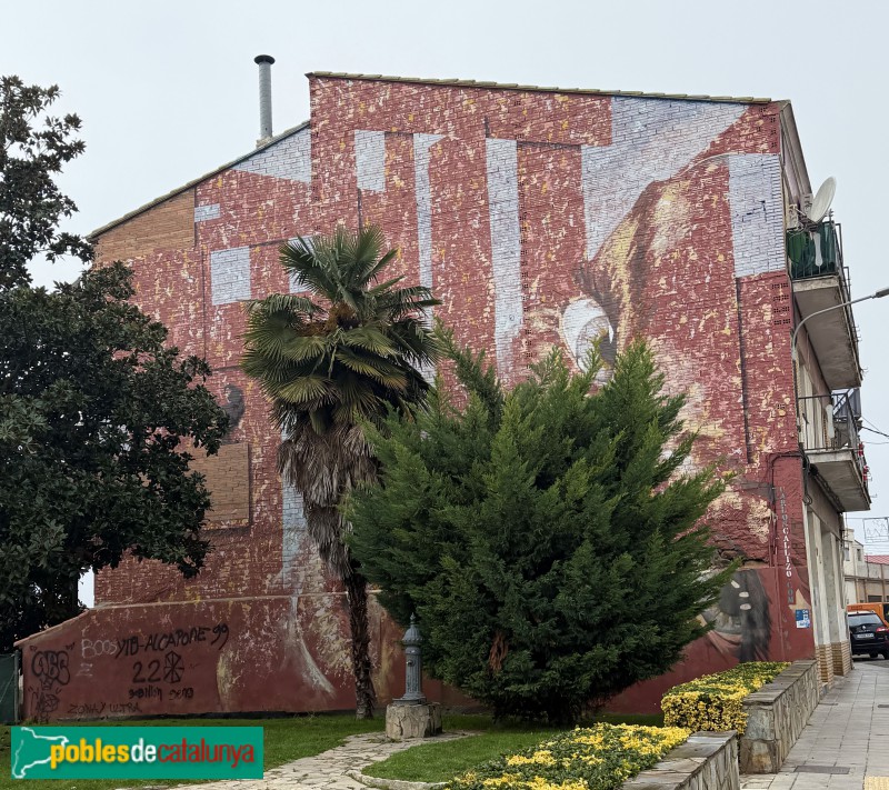 Torrefarrera - Mural <i>Mirada</i> (Callizo, 2017) (Foto: Albert Esteves, 2025) Torrefarrera - Mural <i>Mirada</i> (Callizo, 2017)