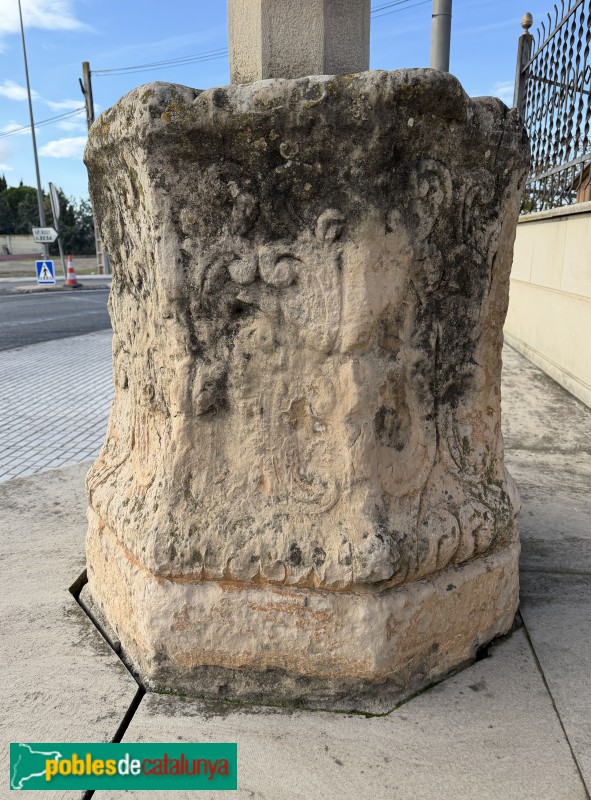 Torre-serona - Creu de terme