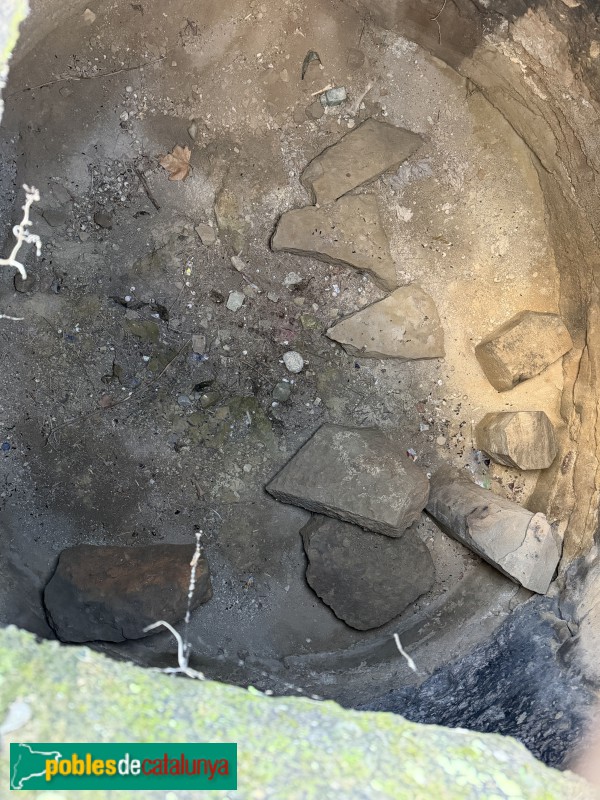 Torre-serona - Lo Calvari (Foto: Albert Esteves, 2025) Torre-serona - Lo Calvari