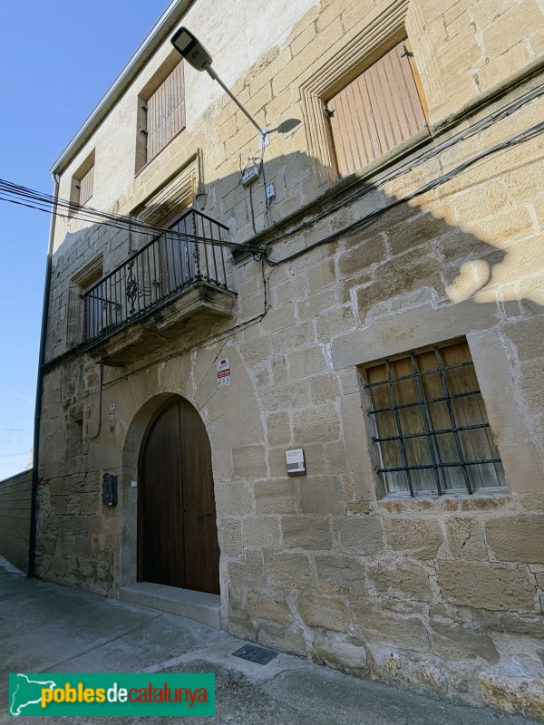 Maials - Residència dels senyors de Maials